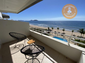 Condo en Quintas del Mar Junto al Mar con Alberca Calefactada